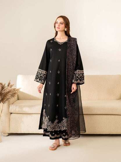 GARNET Premium Lawn ’26: Luxury Embroidered 3-Piece Suite (Design GA 96333)