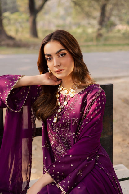 Batik 4041 | Luxury Embroidered 3-Piece Lawn